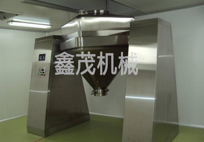 方锥混合机运行现场图